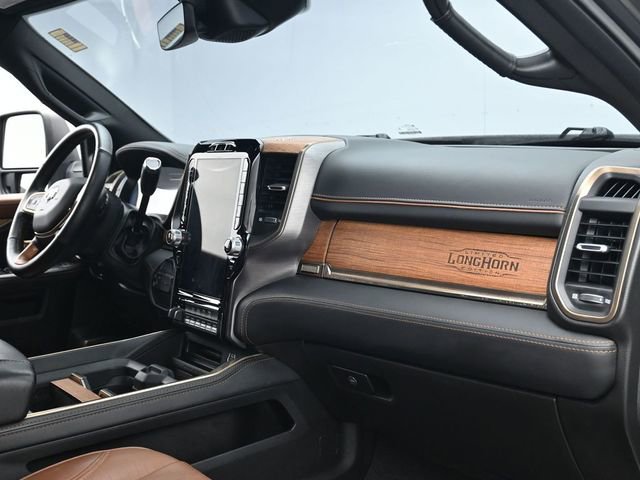 Used 2024 RAM 3500 Limited w/ Safety Group image 27