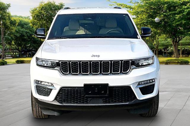 Used 2024 Jeep Grand Cherokee Limited AWD/4WD image 3