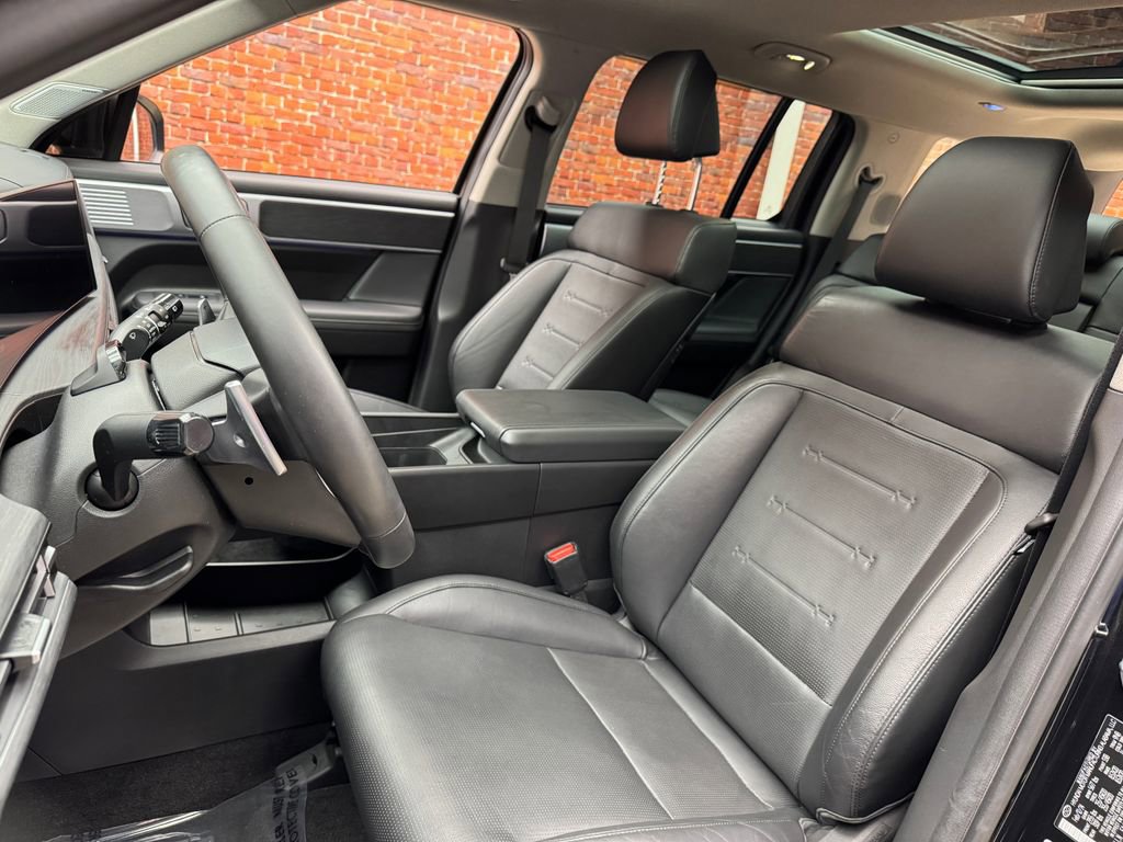 Used 2024 Hyundai Santa Fe Limited image 27