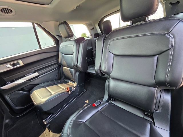 Certified 2023 Ford Explorer XLT w/ Equipment Group 202A AWD/4WD image 14