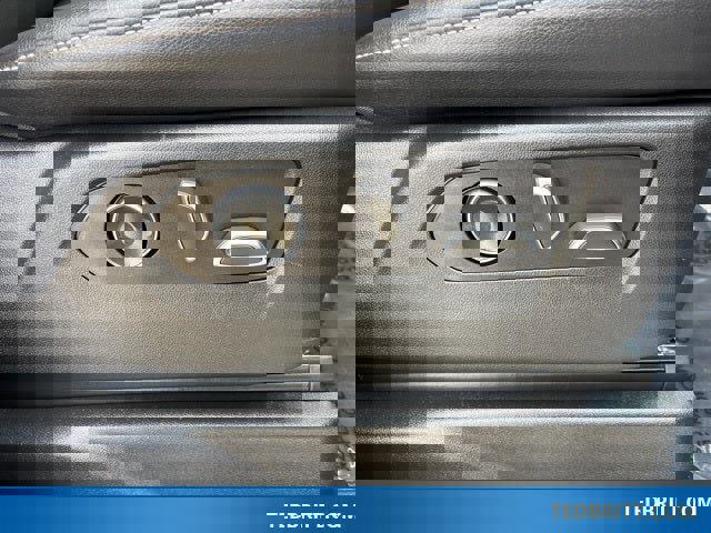 Used 2021 Cadillac Escalade ESV Luxury image 29