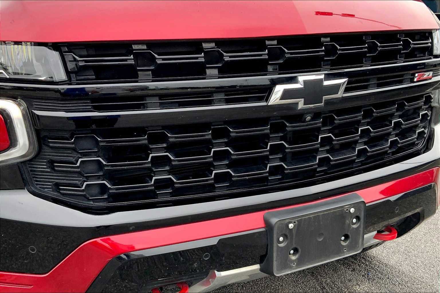 Used 2023 Chevrolet Tahoe Z71 w/ Luxury Package image 25