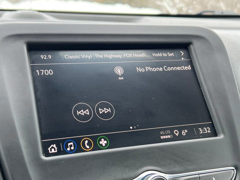 Used 2022 Chevrolet Equinox LT w/ LPO, Floor Liner Package image 25