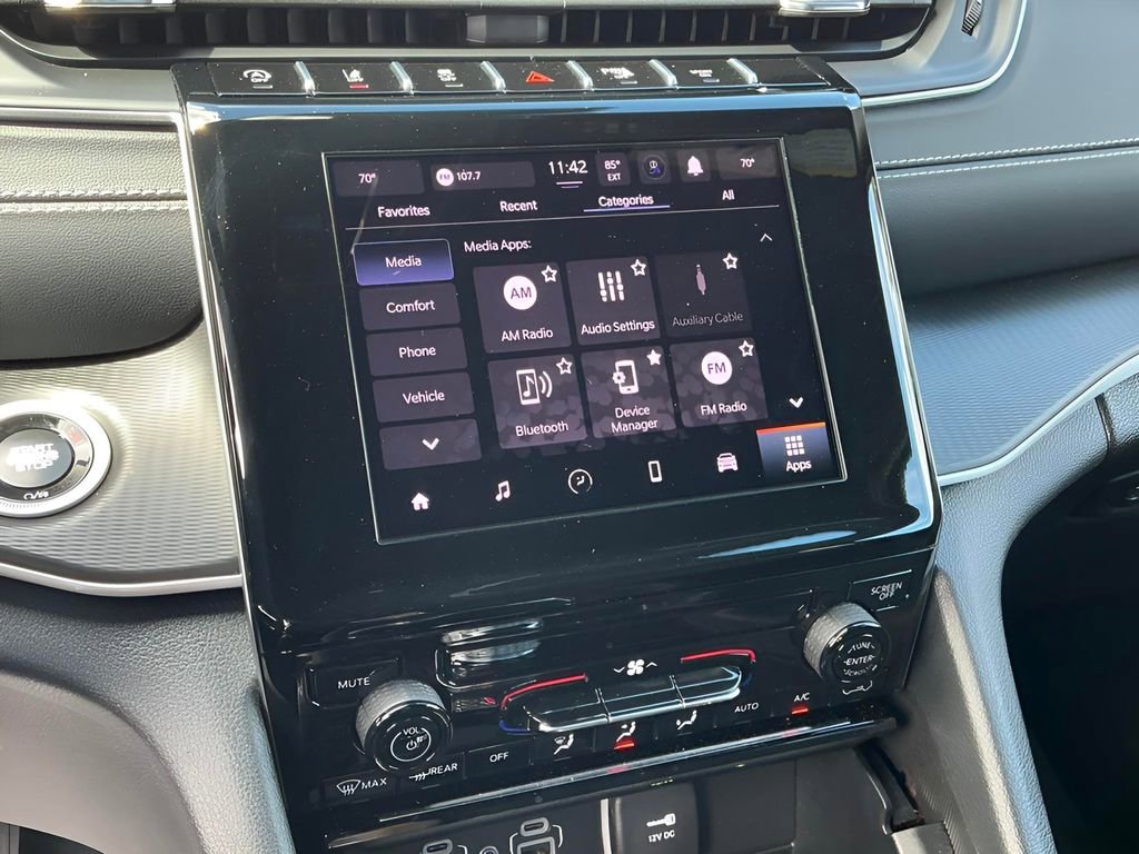 Used 2025 Jeep Grand Cherokee Laredo w/ Trailer Tow Package image 36