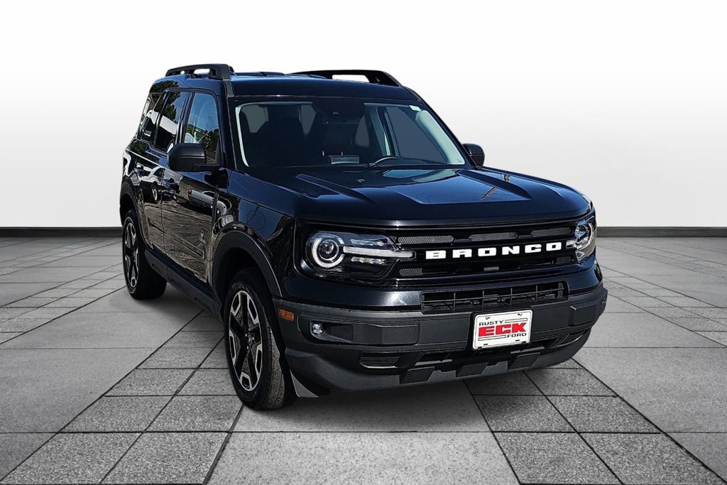 Certified 2023 Ford Bronco Sport Outer Banks w/ Tech Package AWD/4WD image 3