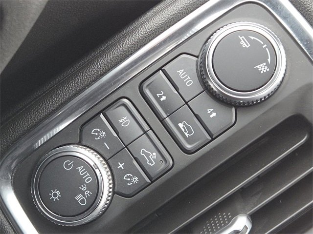 Used 2019 GMC Sierra 1500 Elevation w/ Elevation Value Package image 13