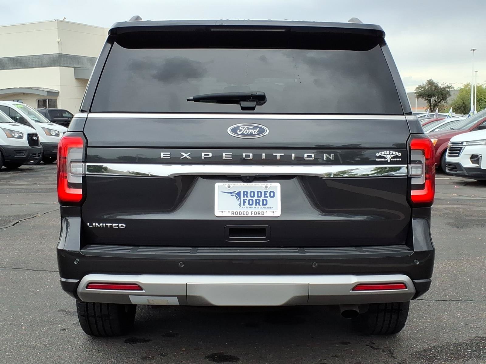 Certified 2024 Ford Expedition Limited RWD image 4
