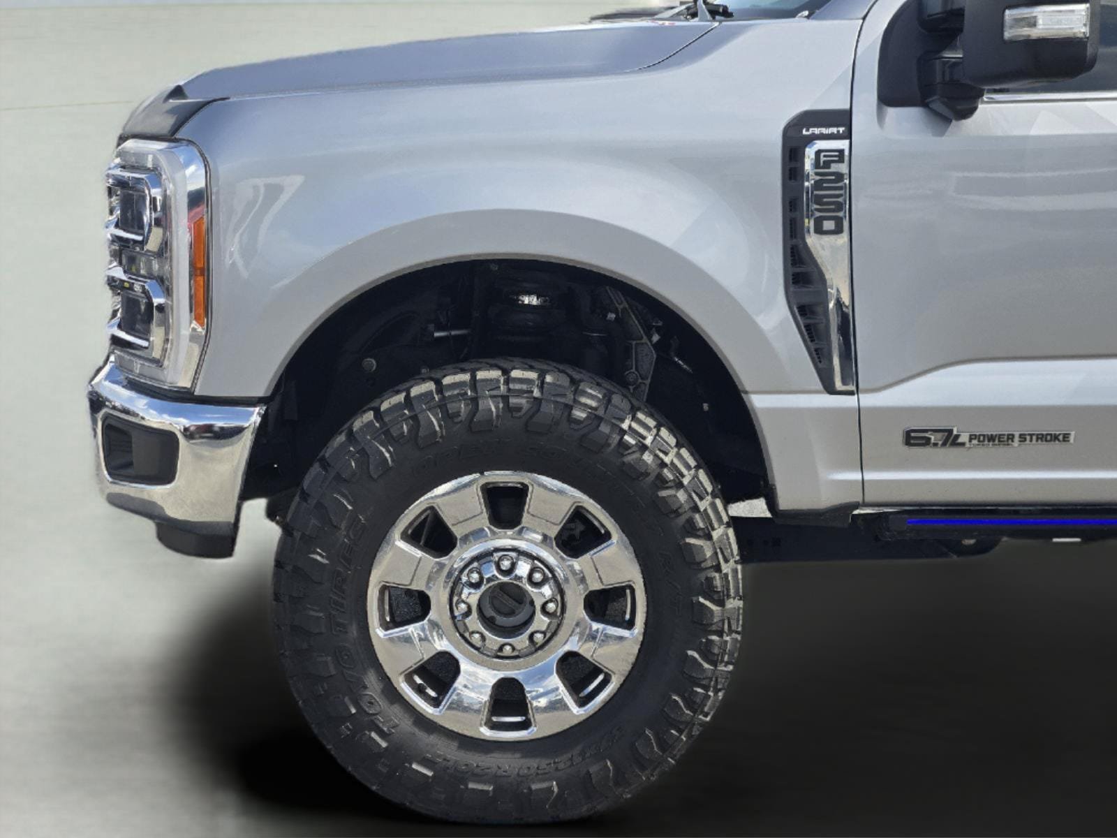 Certified 2023 Ford F250 Lariat w/ Tow Technology Package AWD/4WD image 15