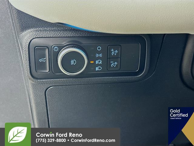 Certified 2025 Ford Explorer Platinum w/ LUX Leather Package image 14