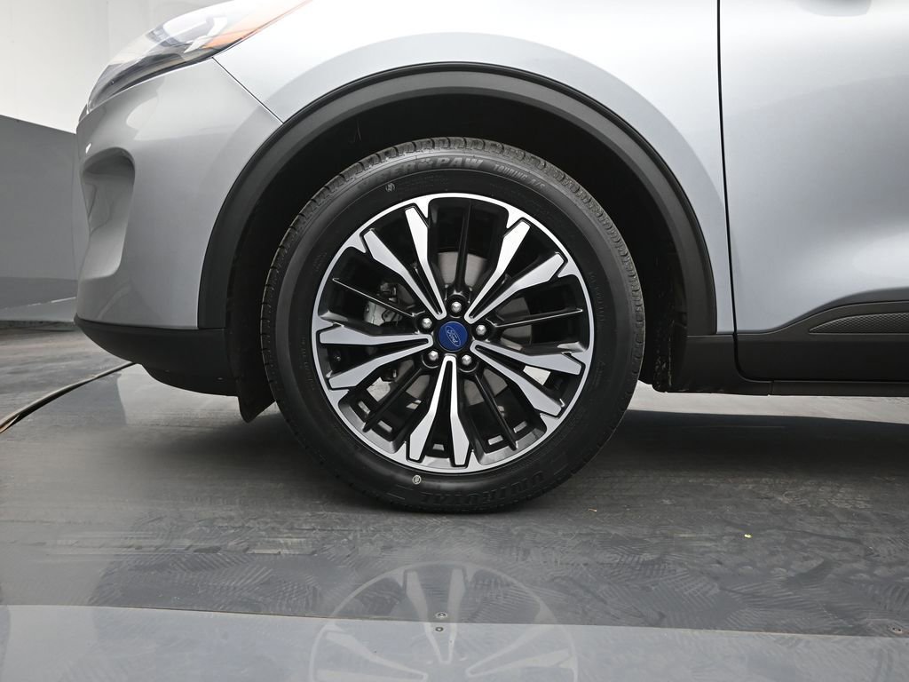 Certified 2022 Ford Escape SE w/ SE Sport Appearance Package image 52