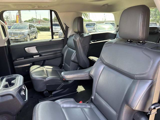 Certified 2025 Ford Expedition Active image 18