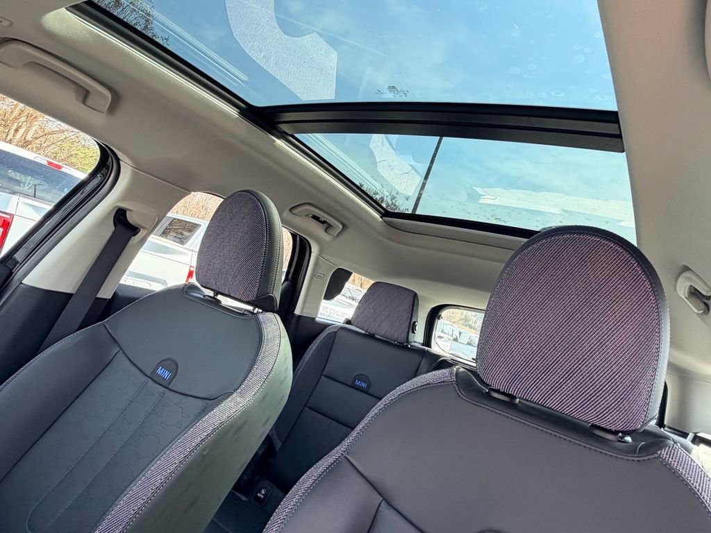 Used 2025 MINI Cooper Countryman S image 16