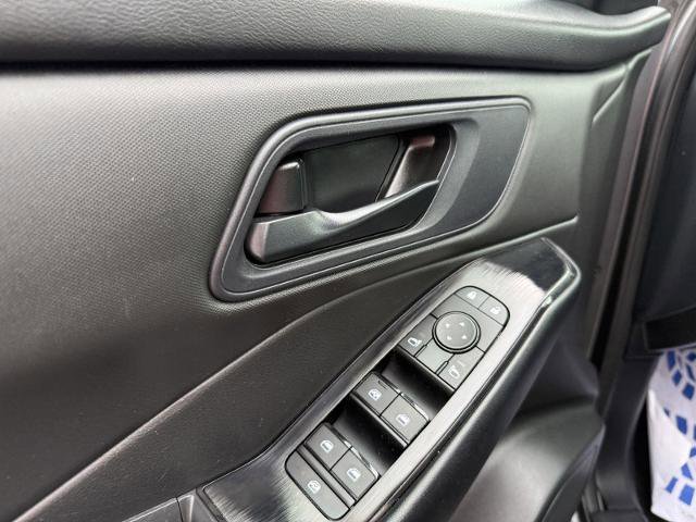 Used 2024 Nissan Rogue S AWD/4WD image 13