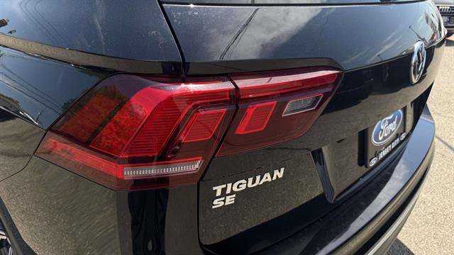 Used 2020 Volkswagen Tiguan SE w/ Panoramic Sunroof Package AWD/4WD image 37