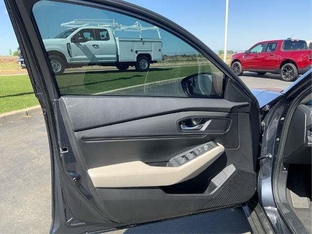 Used 2025 Honda Accord SE image 21