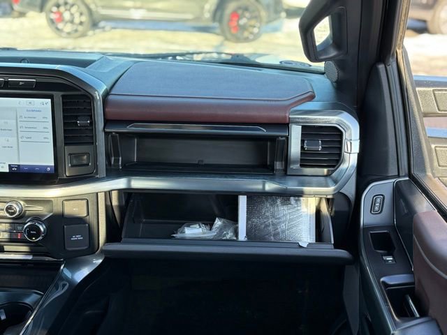 Certified 2022 Ford F150 Lariat w/ Equipment Group 502A High image 32