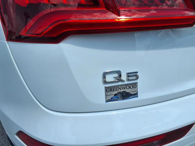 Used 2019 Audi Q5 2.0T Premium w/ Convenience Package AWD/4WD image 20