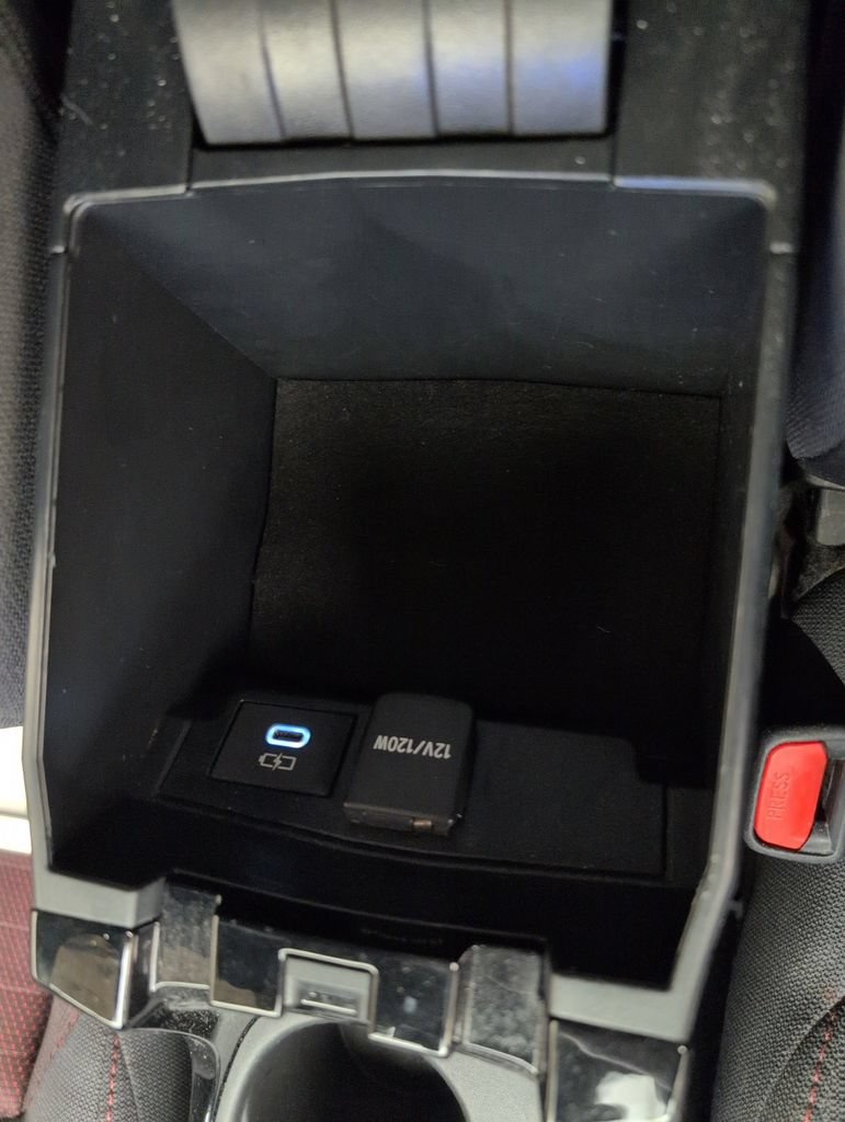 Used 2024 Toyota Corolla SE FWD image 38
