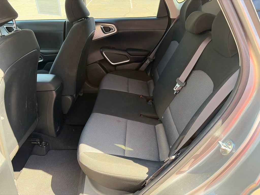 Used 2022 Kia Soul LX w/ Technology Package FWD image 17