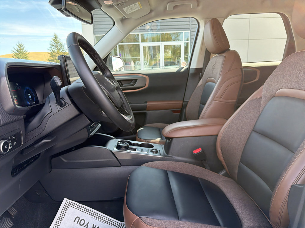 Certified 2025 Ford Bronco Sport Outer Banks AWD/4WD image 36