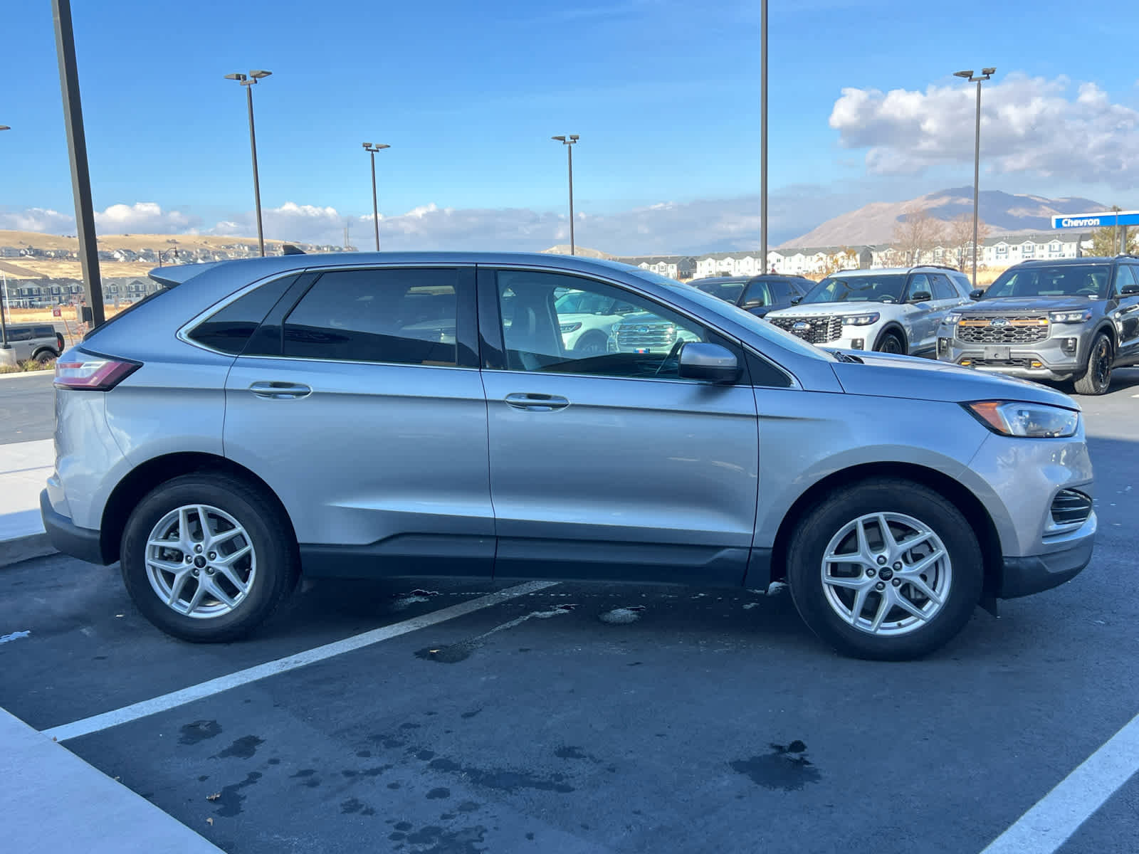 Certified 2024 Ford Edge SEL image 6