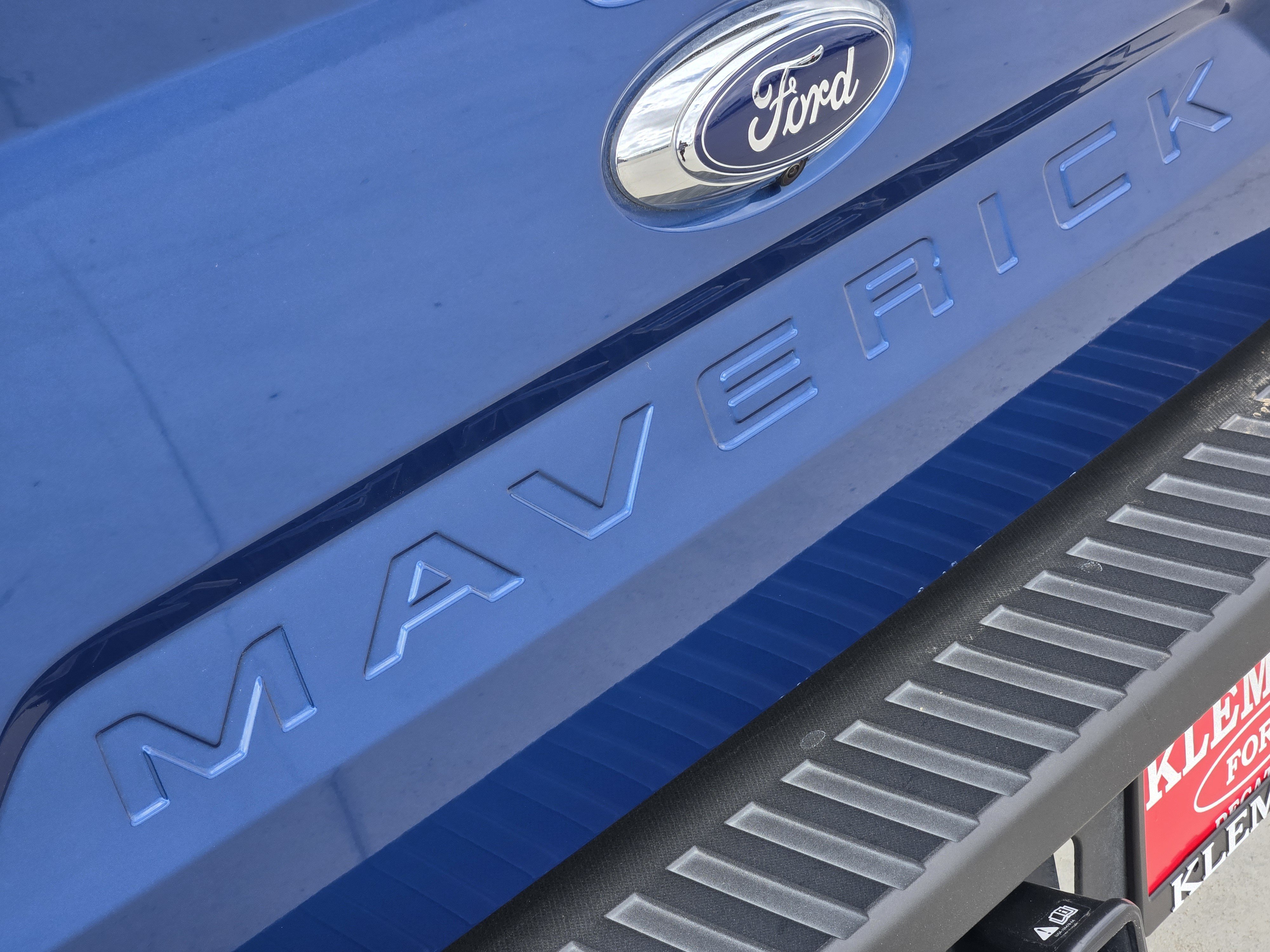 Certified 2024 Ford Maverick Lariat FWD image 12
