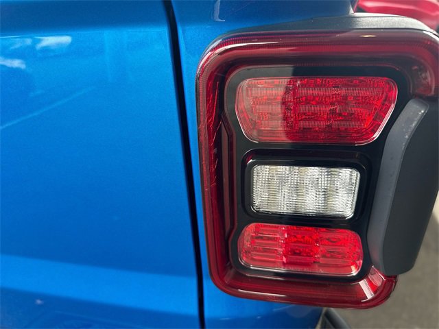 Used 2021 Jeep Gladiator Mojave image 25