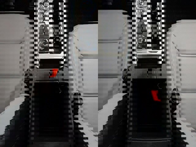 Certified 2021 Ford Explorer XLT w/ Equipment Group 202A image 36