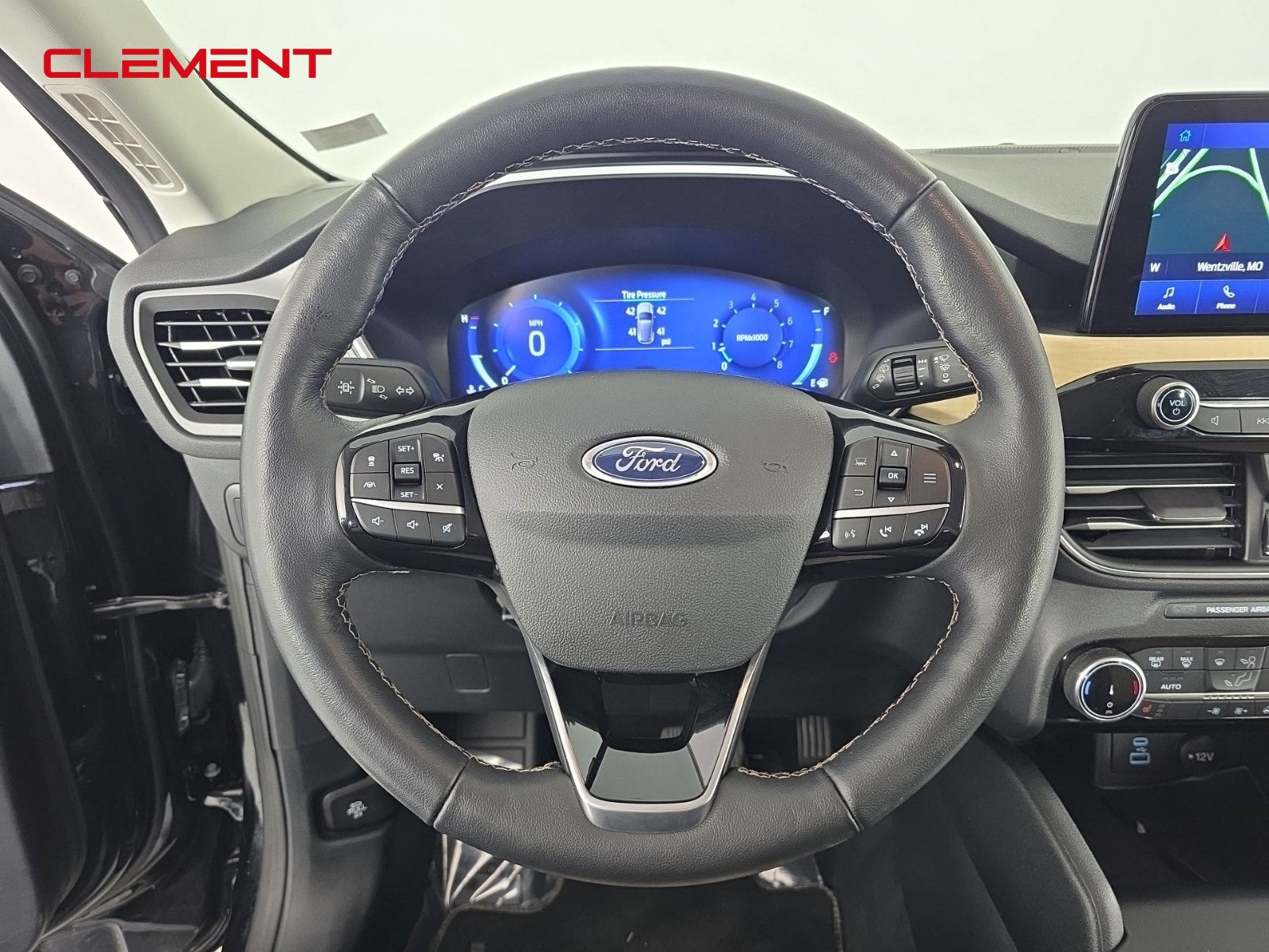 Certified 2022 Ford Escape Titanium w/ Titanium Elite Package image 15