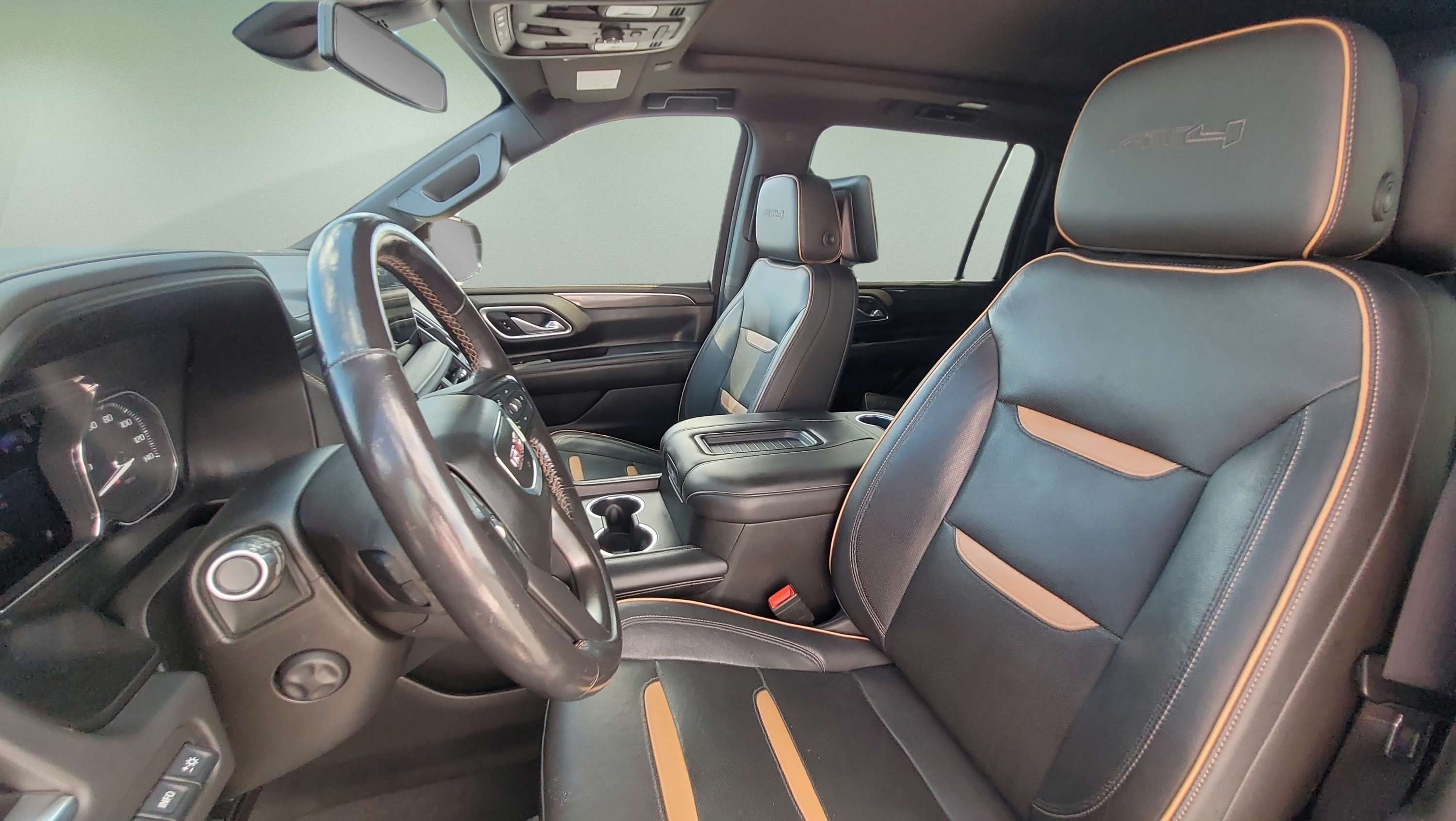 Used 2021 GMC Yukon XL AT4 w/ AT4 Premium Plus Package AWD/4WD image 29
