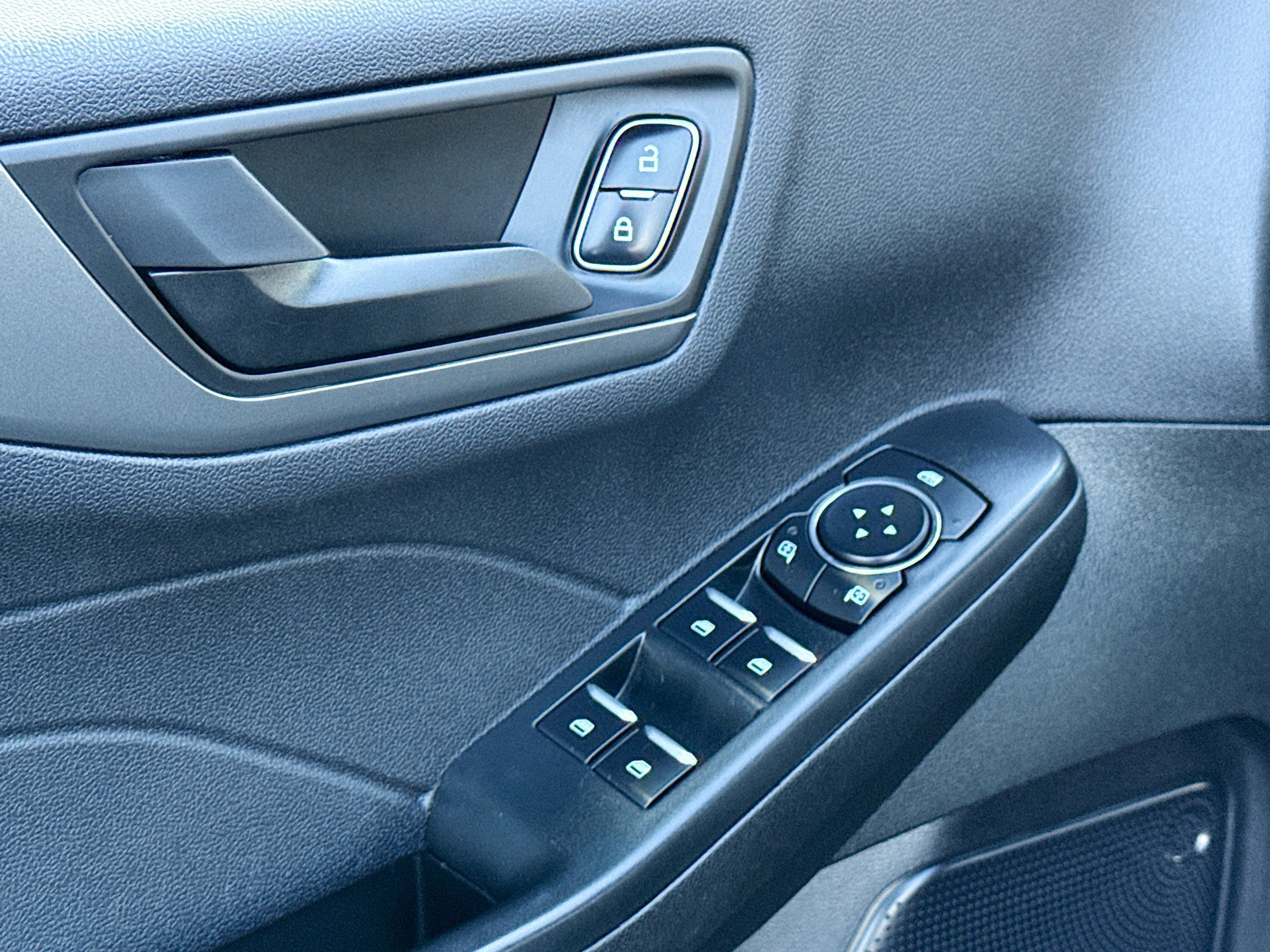 Certified 2023 Ford Escape Active image 11