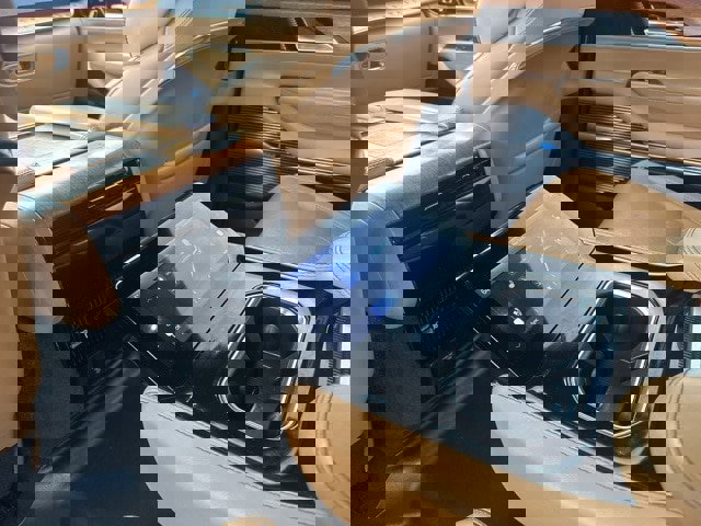 Used 2022 Jeep Grand Wagoneer Series III image 11