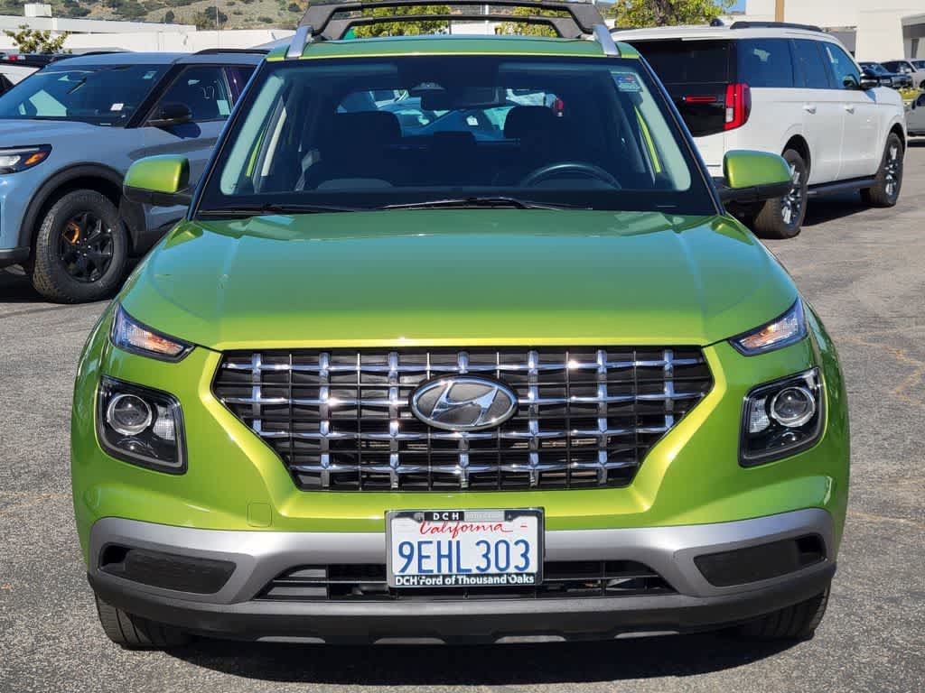 Used 2023 Hyundai Venue SEL FWD image 9