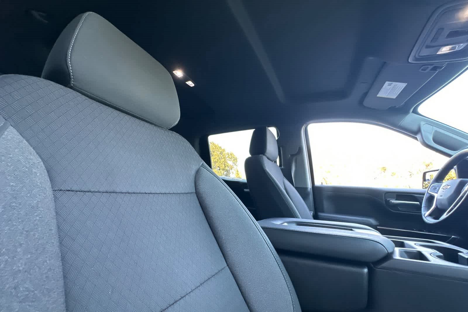 Used 2020 Chevrolet Silverado 1500 LT w/ All-Star Edition image 17