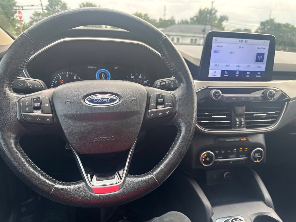 Certified 2020 Ford Escape SEL FWD image 5