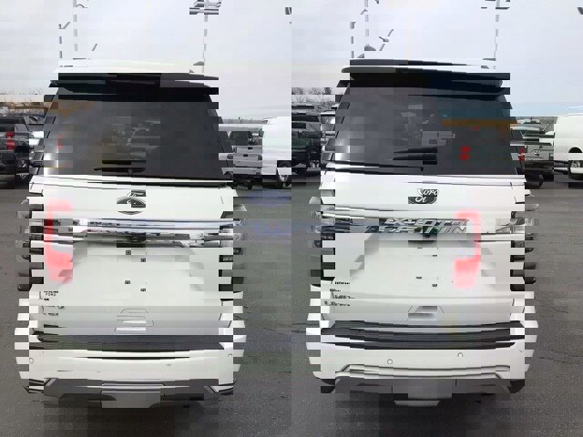 Certified 2021 Ford Expedition Limited image 4