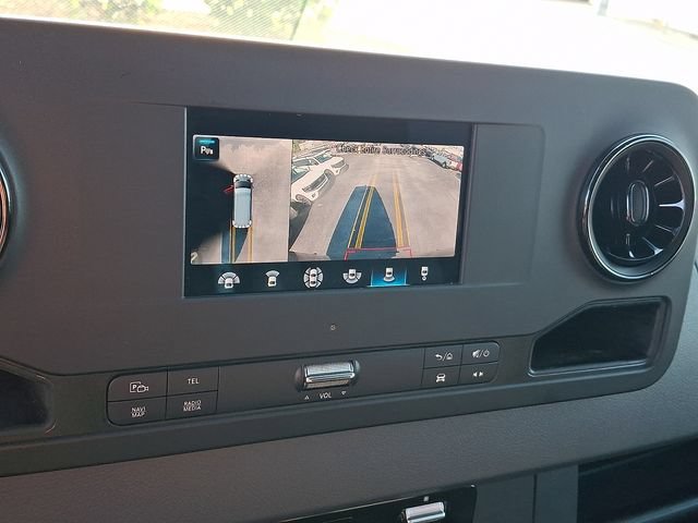 Used 2020 Mercedes-Benz Sprinter 2500 image 19