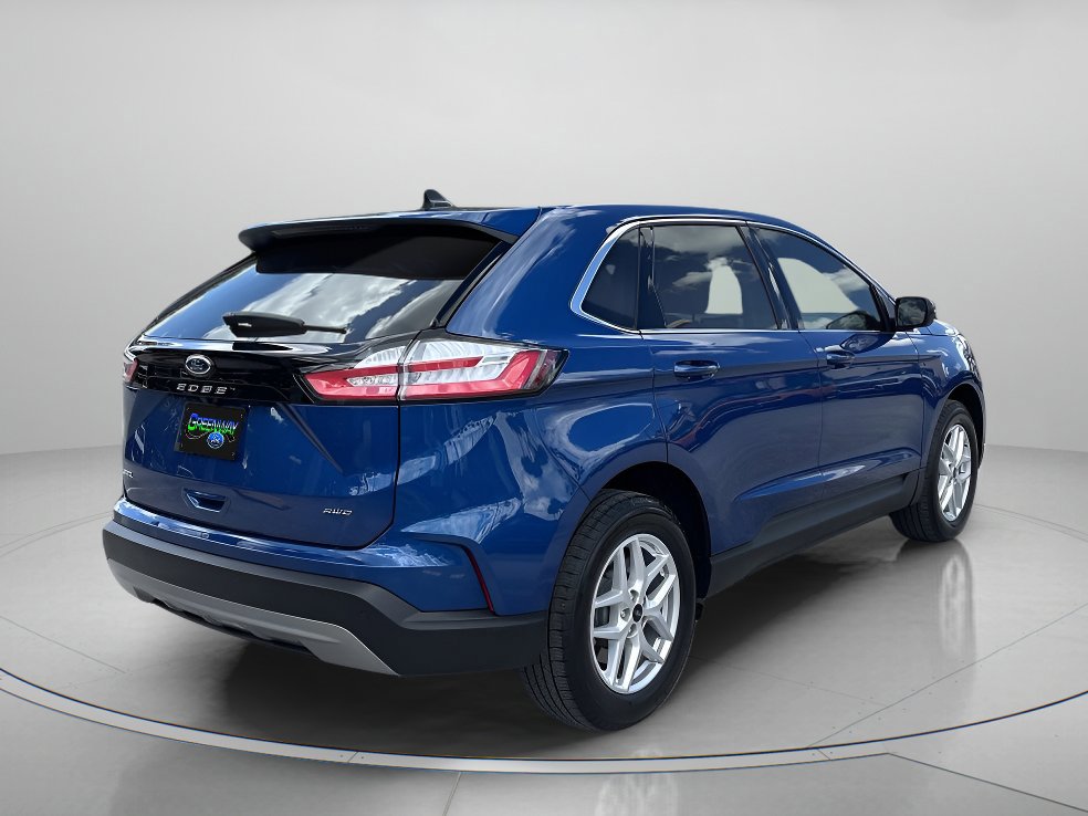Certified 2023 Ford Edge SEL w/ Convenience Package AWD/4WD image 4