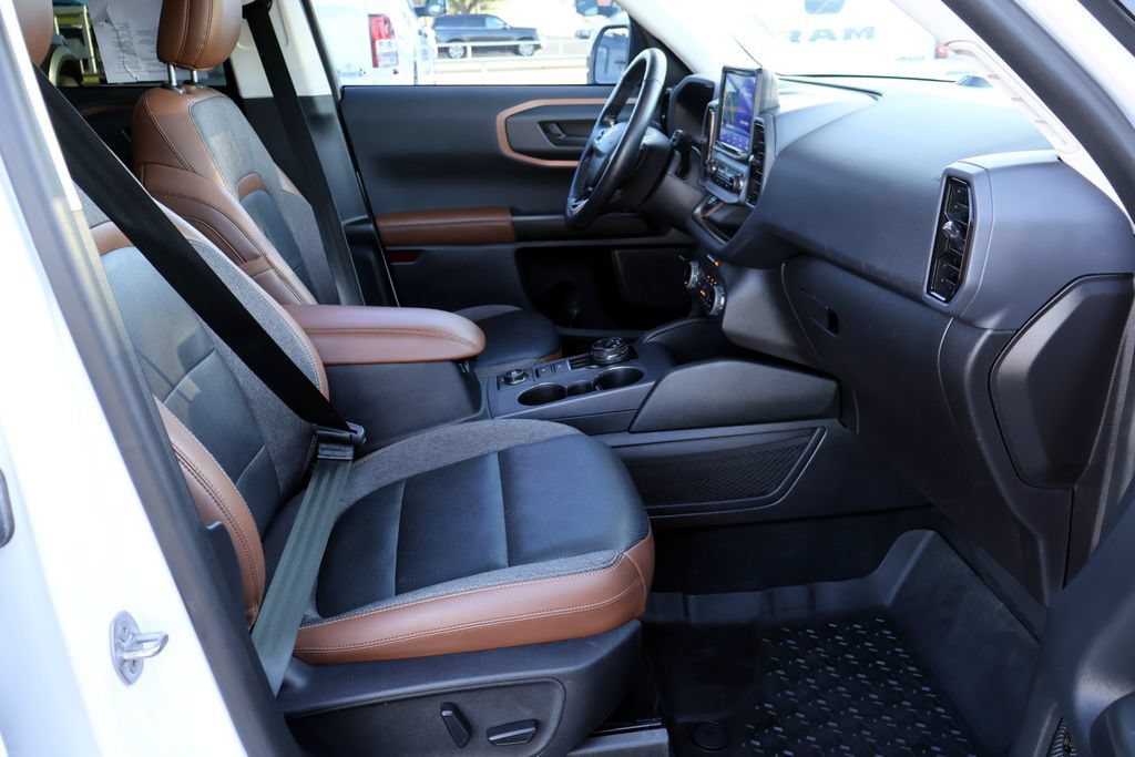 Certified 2022 Ford Bronco Sport Outer Banks w/ Tech Package AWD/4WD image 23