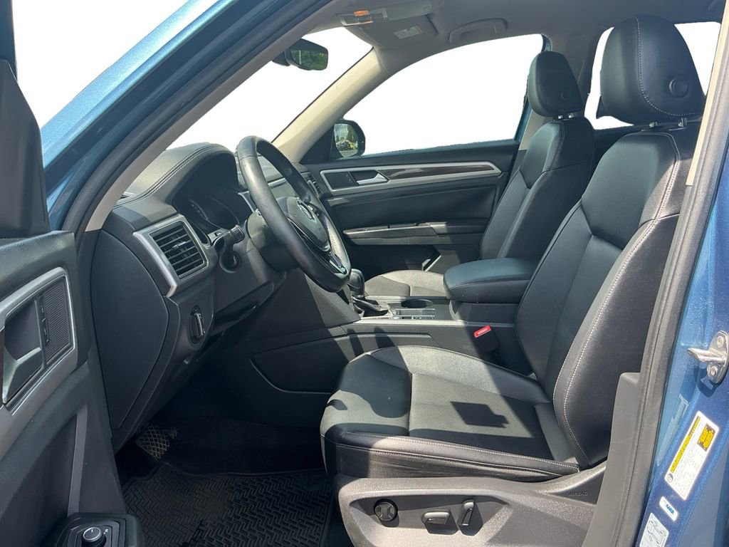 Used 2019 Volkswagen Atlas SE w/ Towing Package FWD image 14