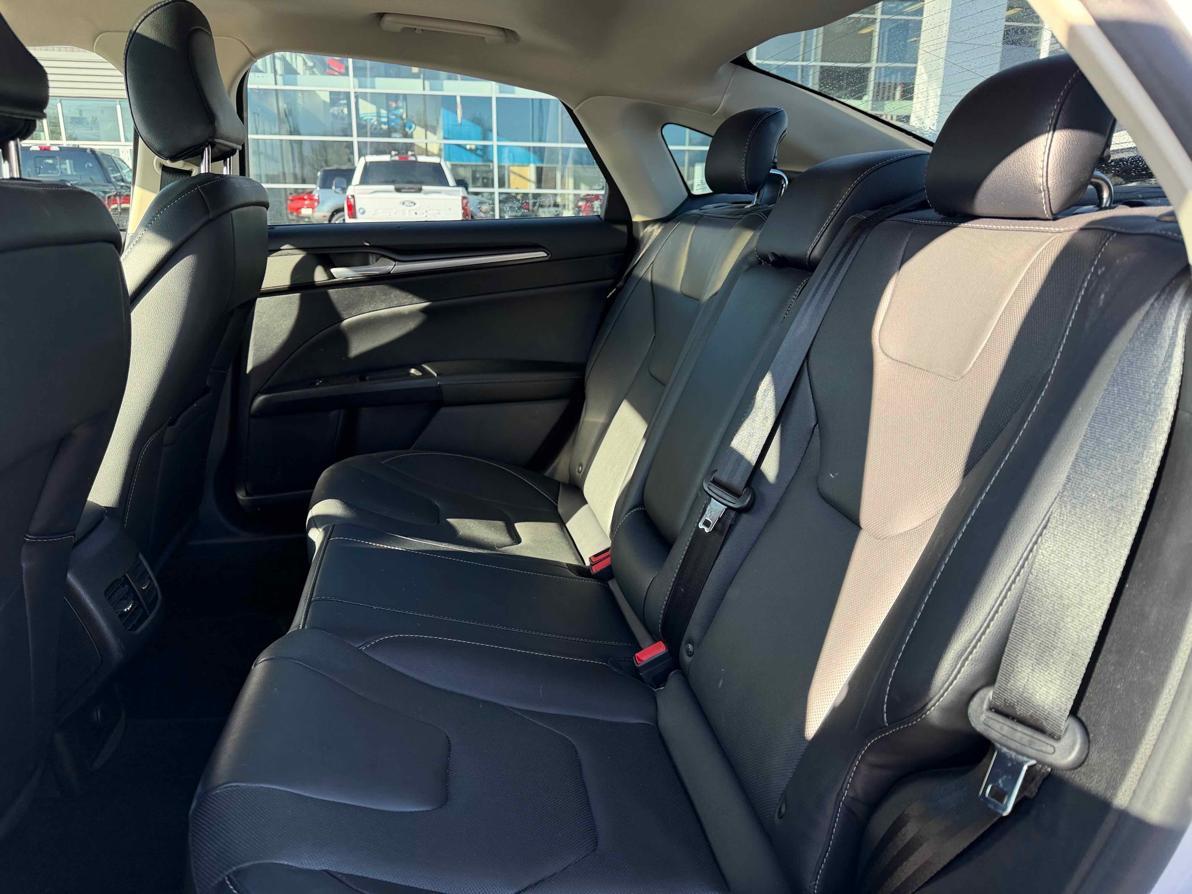 Certified 2020 Ford Fusion Energi Titanium image 29