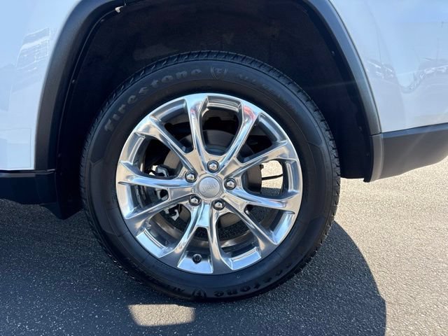 Used 2017 Jeep Grand Cherokee Laredo AWD/4WD image 10