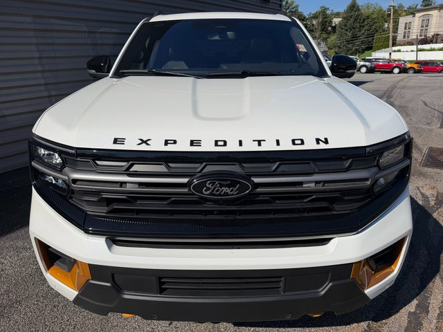 Certified 2025 Ford Expedition Tremor AWD/4WD image 12
