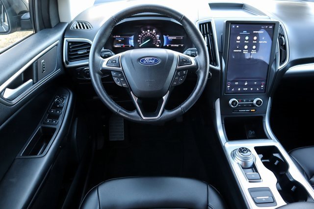 Certified 2022 Ford Edge SEL w/ Convenience Package image 4