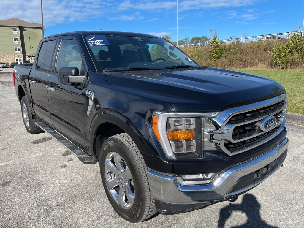 Certified 2022 Ford F150 XLT w/ Equipment Group 302A High image 7