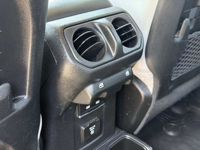 Used 2021 Jeep Gladiator Mojave AWD/4WD image 17