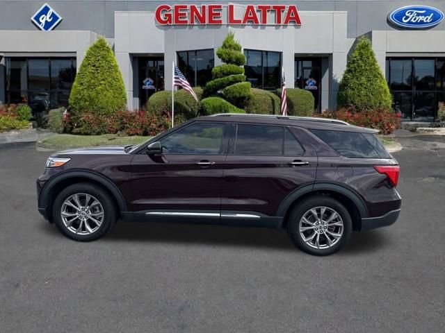 Certified 2022 Ford Explorer Limited w/ Equipment Group 301A image 2