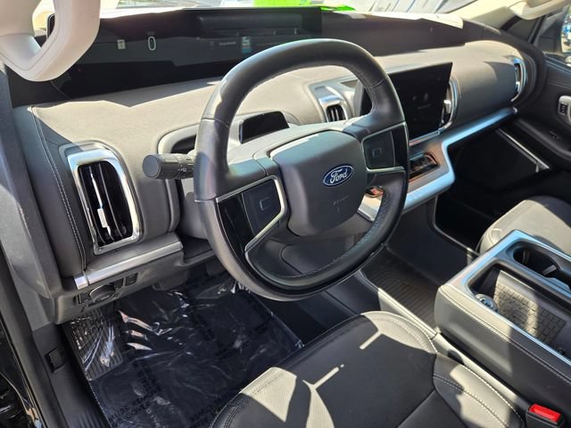 Certified 2025 Ford Expedition Platinum AWD/4WD image 10