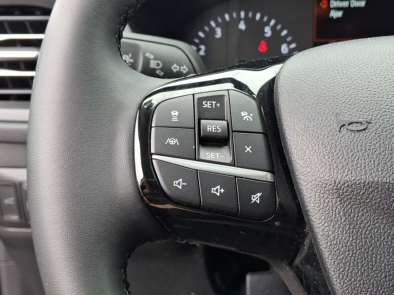 Certified 2022 Ford Escape SEL AWD/4WD image 24