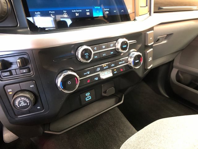 Certified 2022 Ford F150 XLT w/ Equipment Group 302A High AWD/4WD image 18